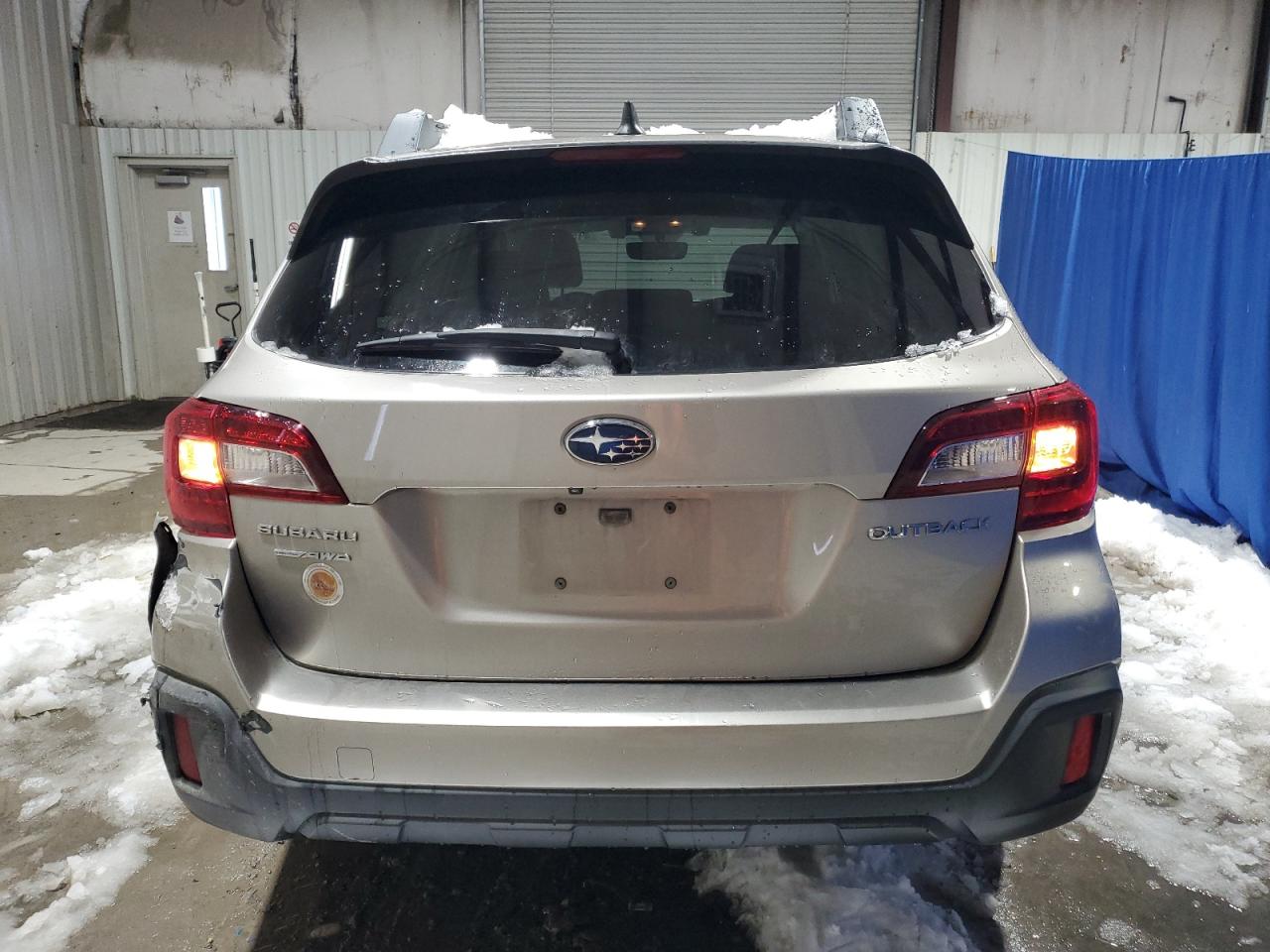 2018 Subaru Outback - Image 6