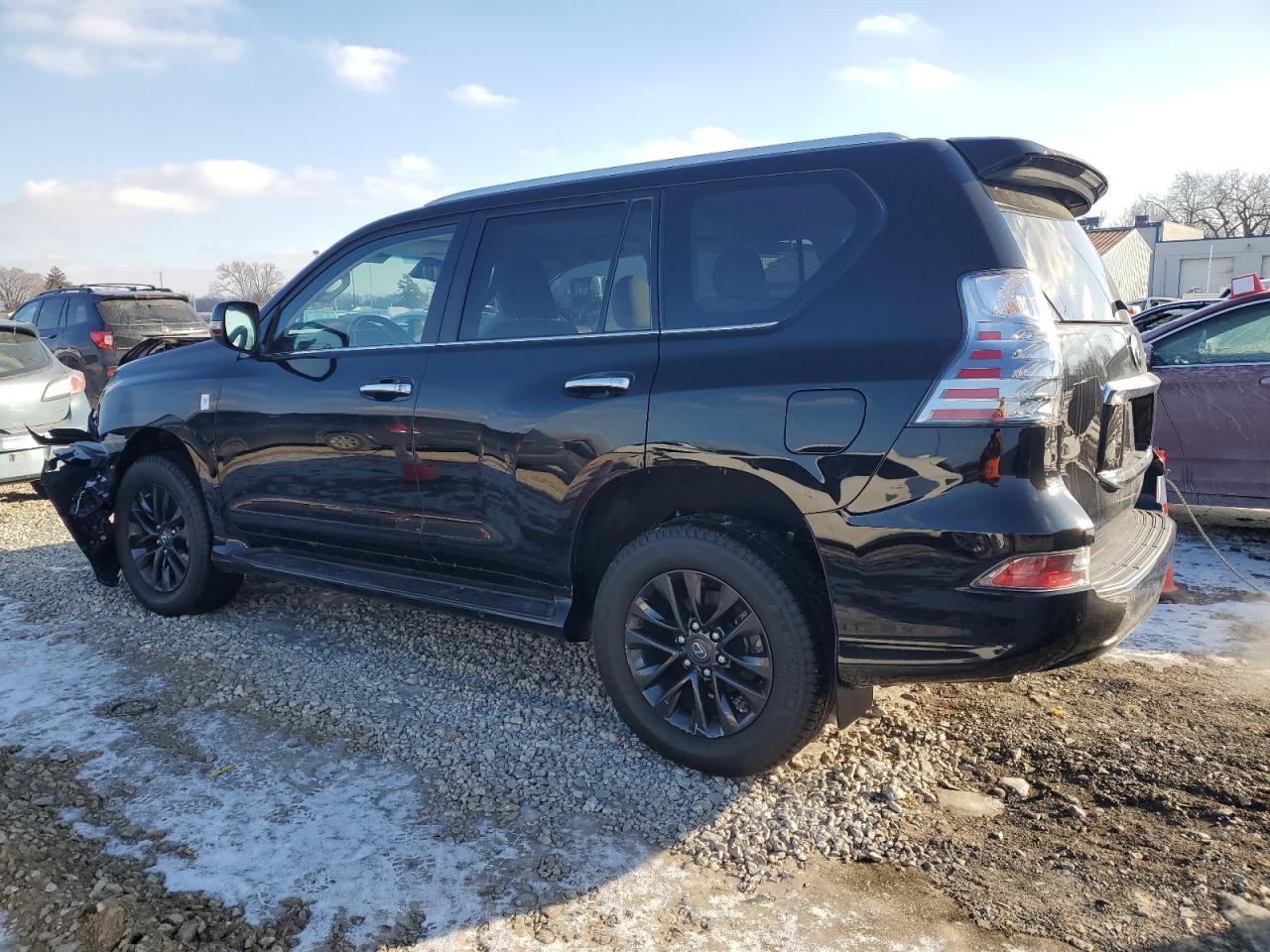 2023 Lexus GX - Image 2