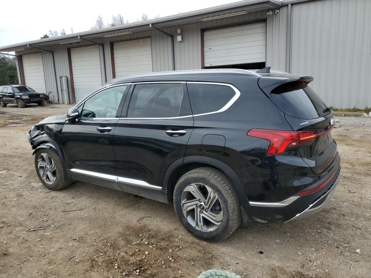 2022 Hyundai Santa Fe - Image 2