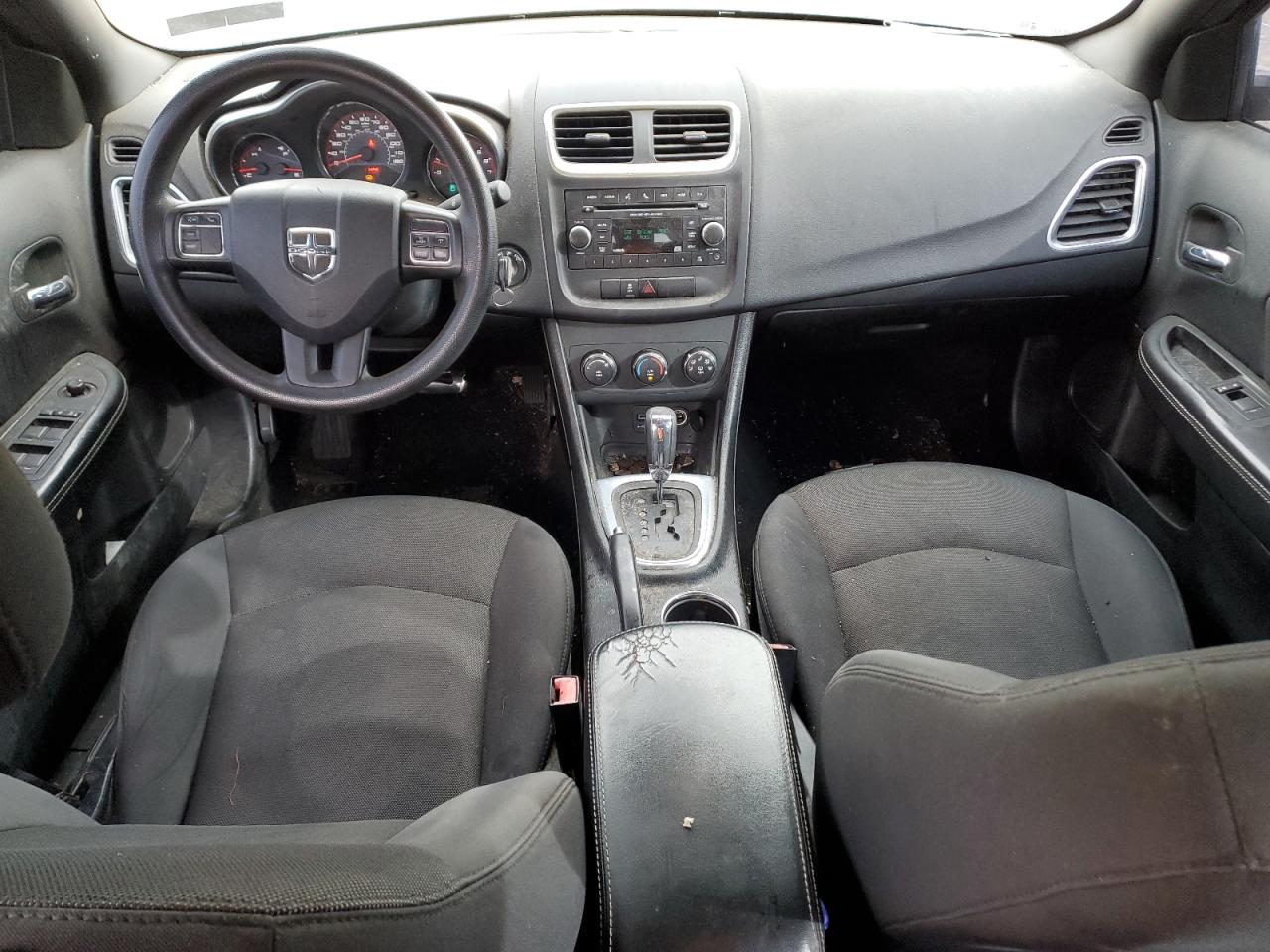 2014 Dodge Avenger - Image 8