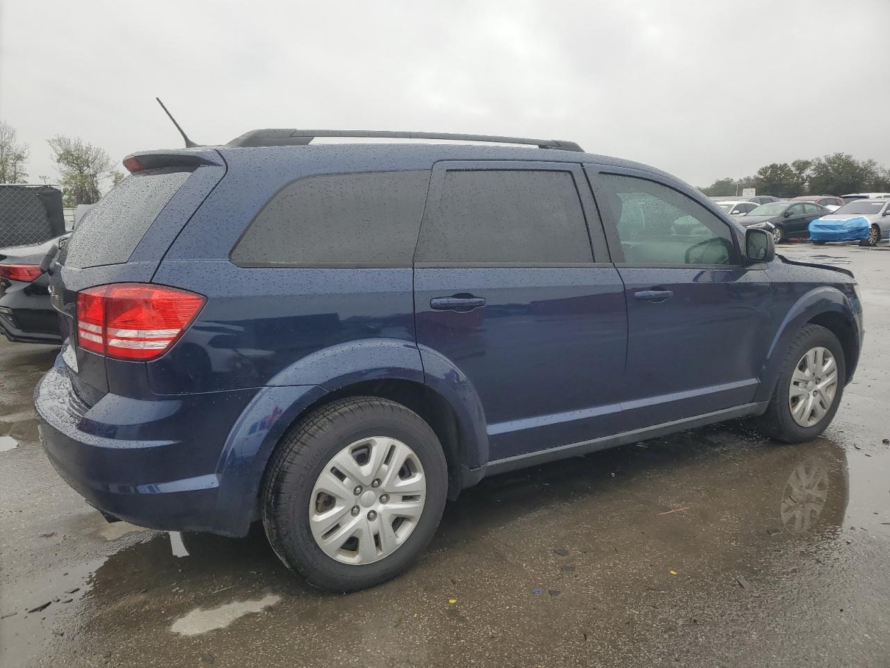 2017 Dodge Journey - Image 3