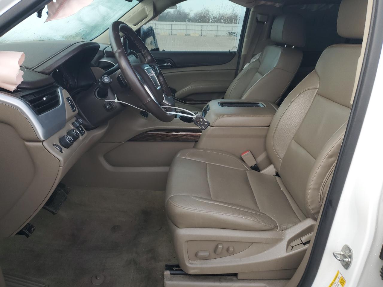 2016 GMC Yukon - Image 7