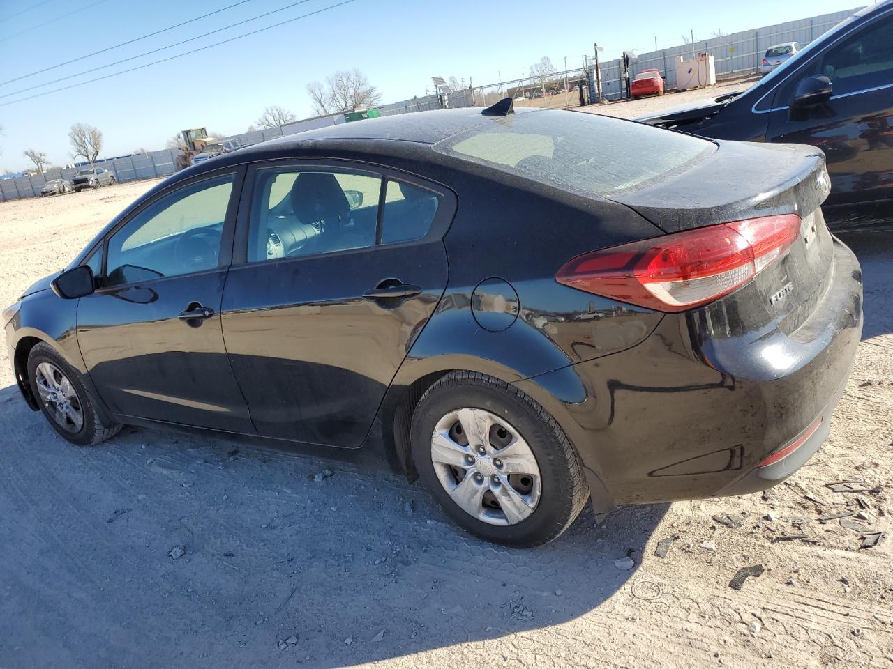 2017 Kia Forte - Image 2