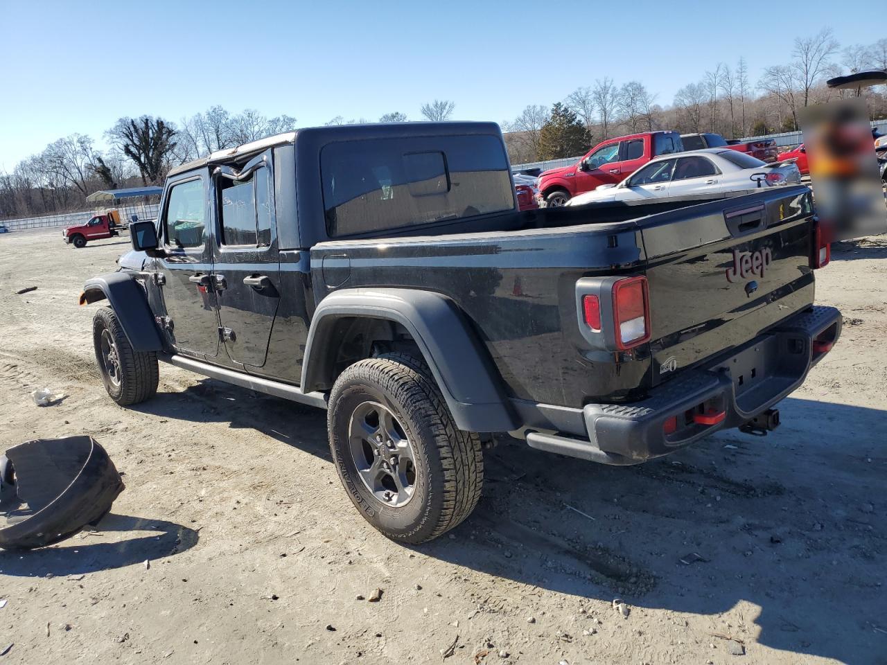 2021 Jeep Gladiator - Image 2