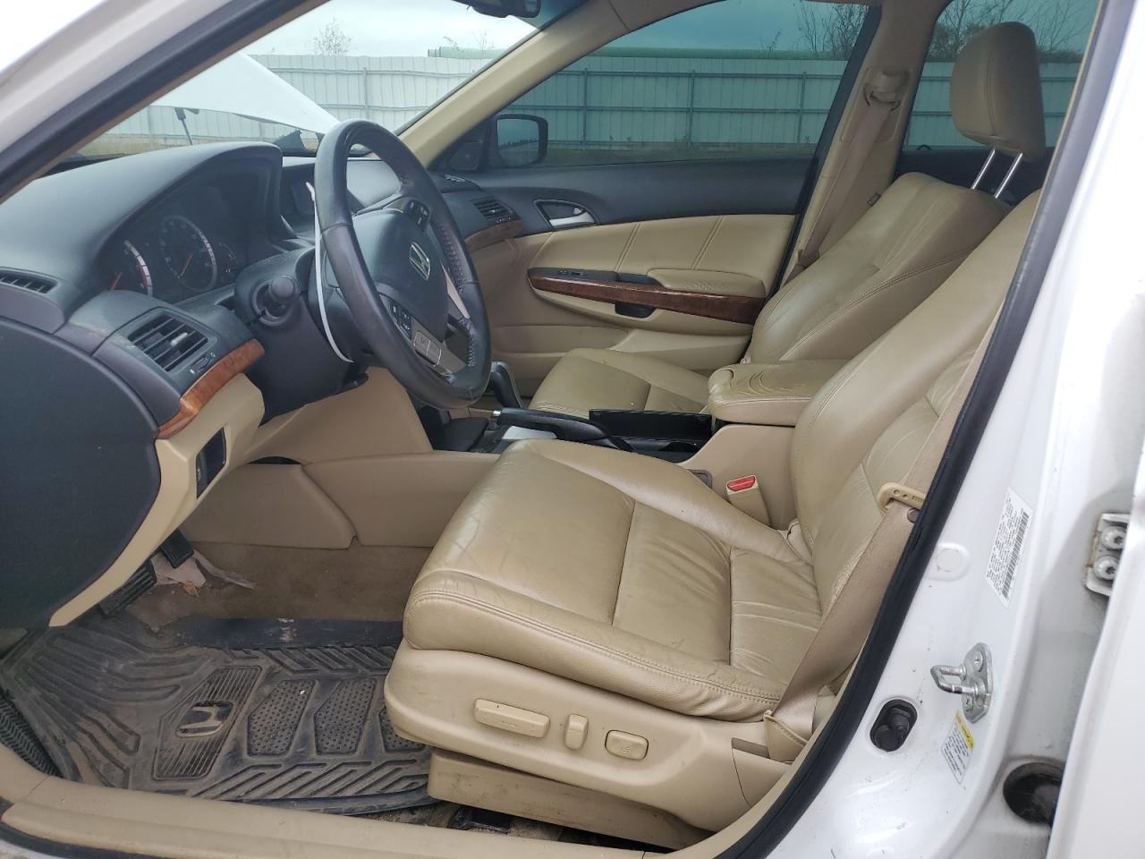 2011 Honda Accord - Image 7