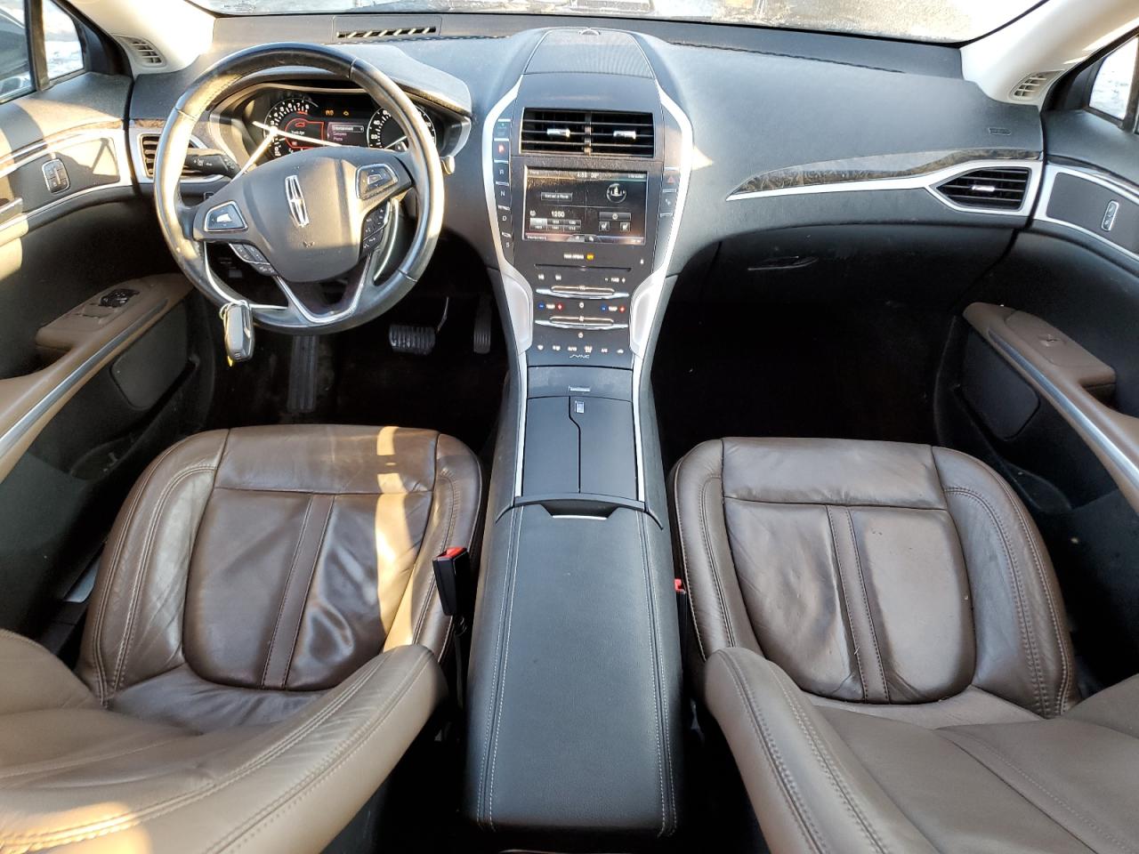2016 Lincoln MKZ - Image 8