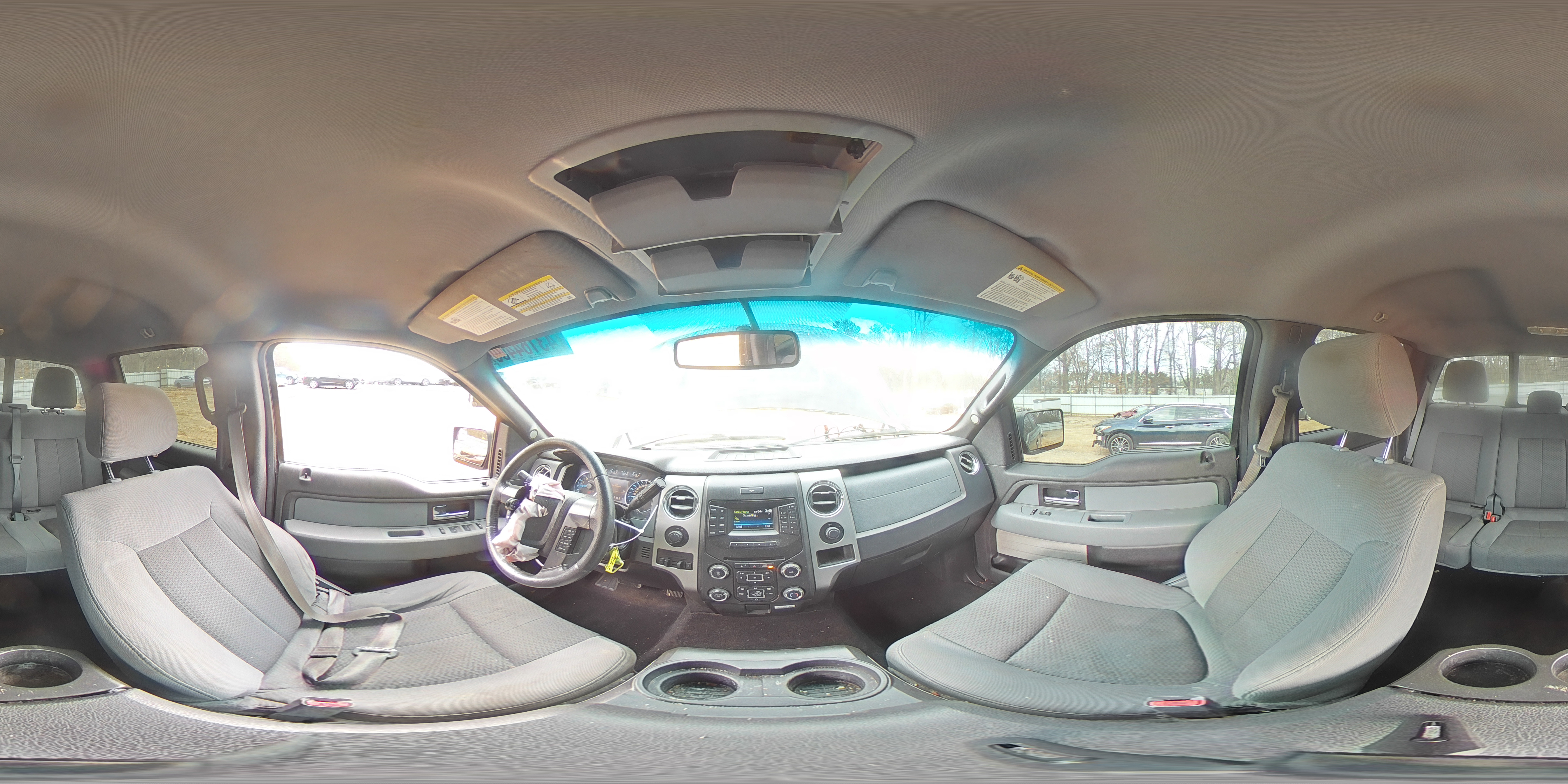 2014 Ford F-150 - Image 12