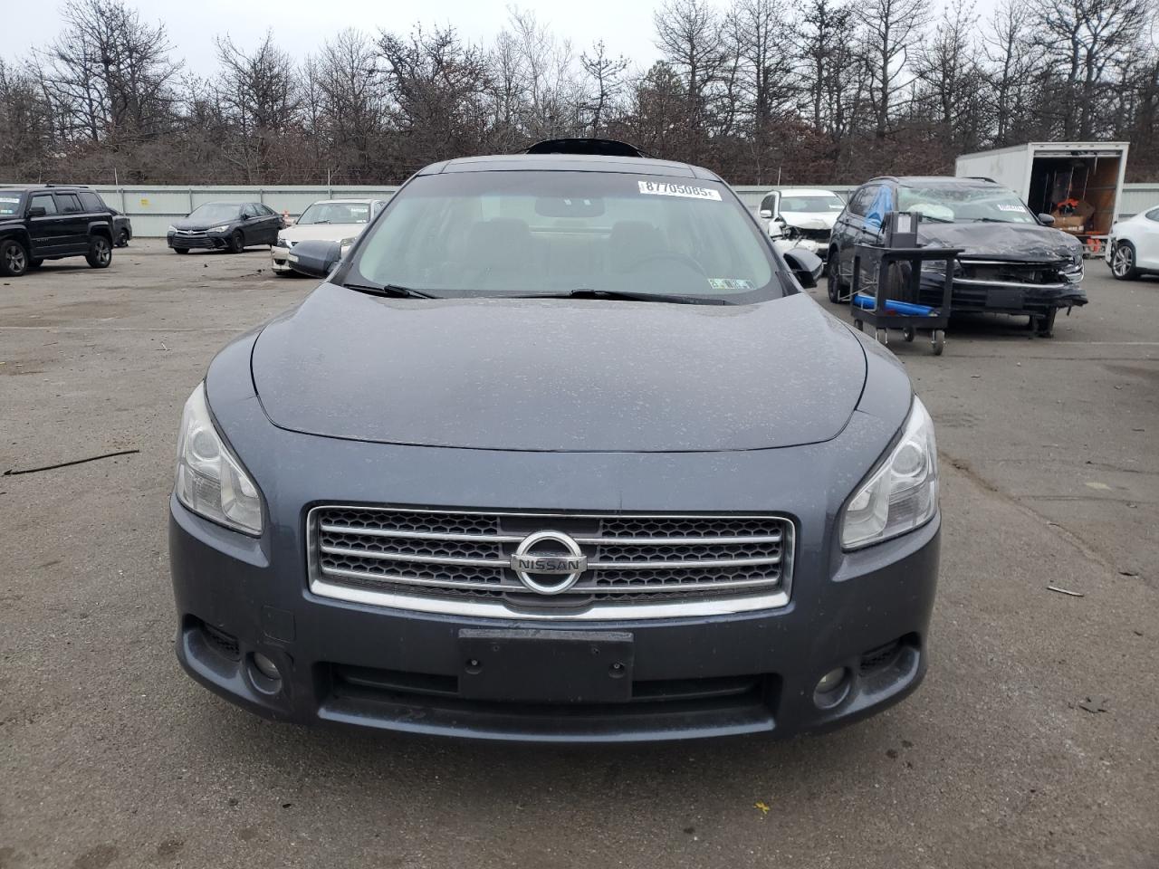 2009 Nissan Maxima - Image 5