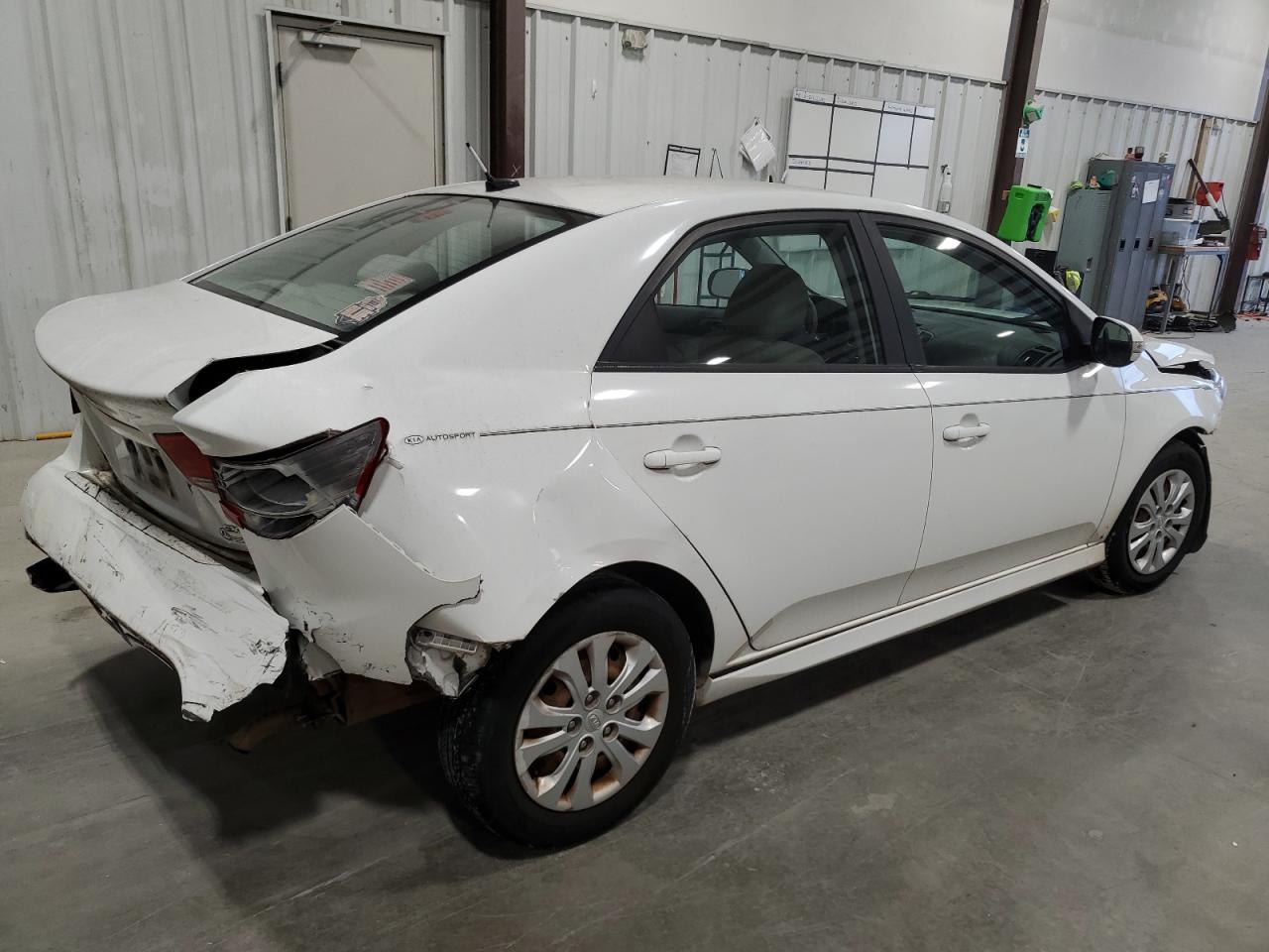 2010 Kia Forte - Image 3