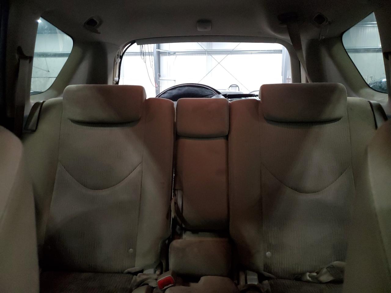 2010 Toyota RAV 4 - Image 10