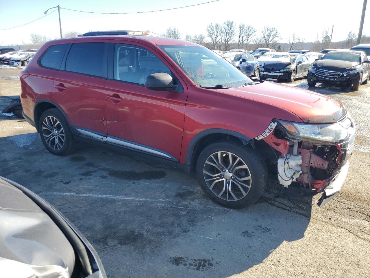 2017 Mitsubishi Outlander - Image 4