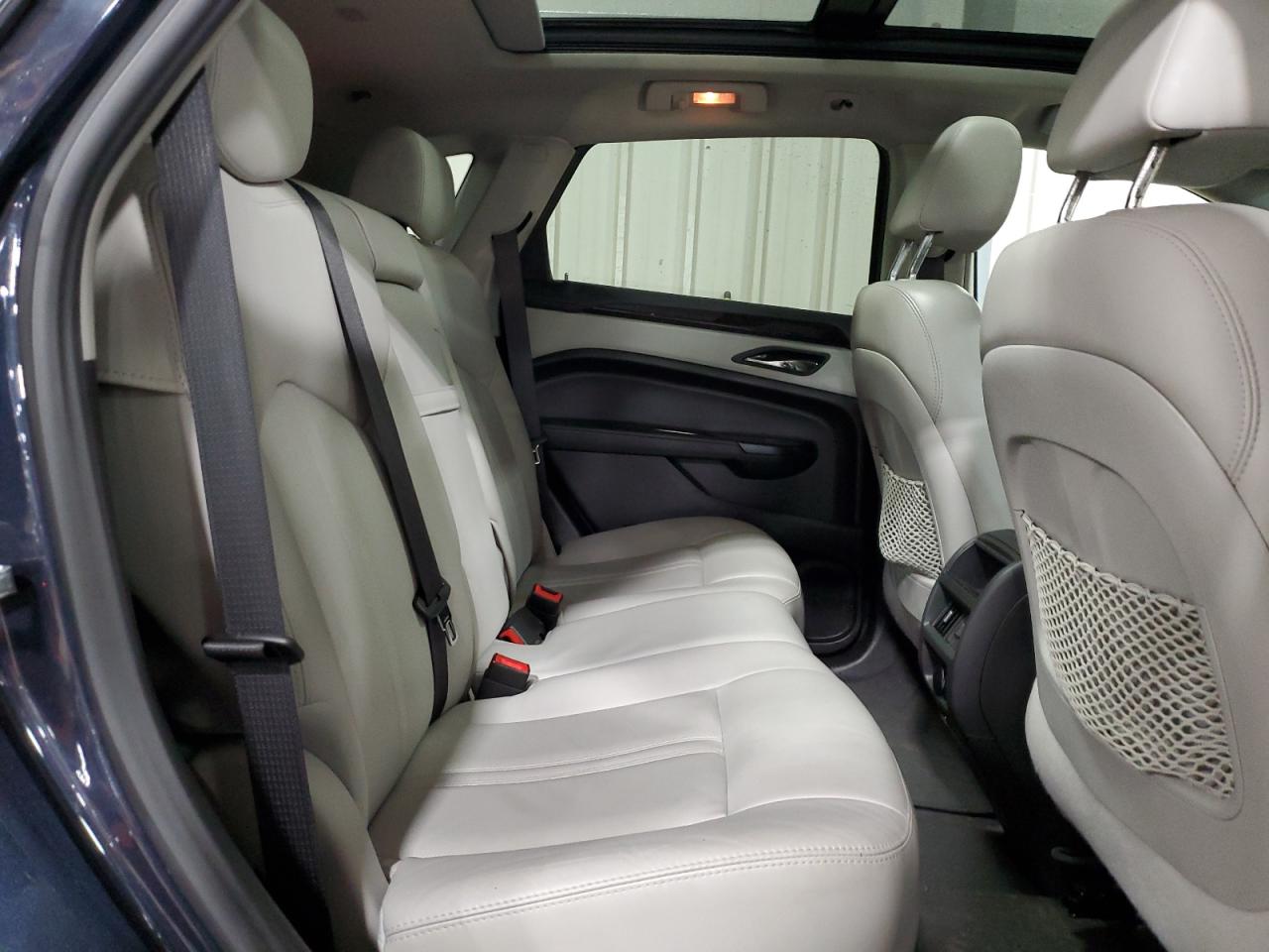 2016 Cadillac SRX - Image 11