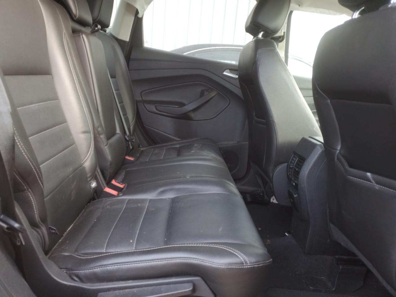 2014 Ford Escape - Image 12