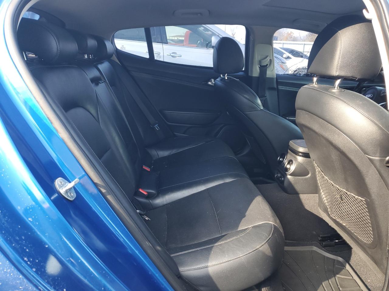 2018 Kia Stinger - Image 10