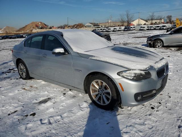 Sedans BMW 5 SERIES 2015 Srebrny