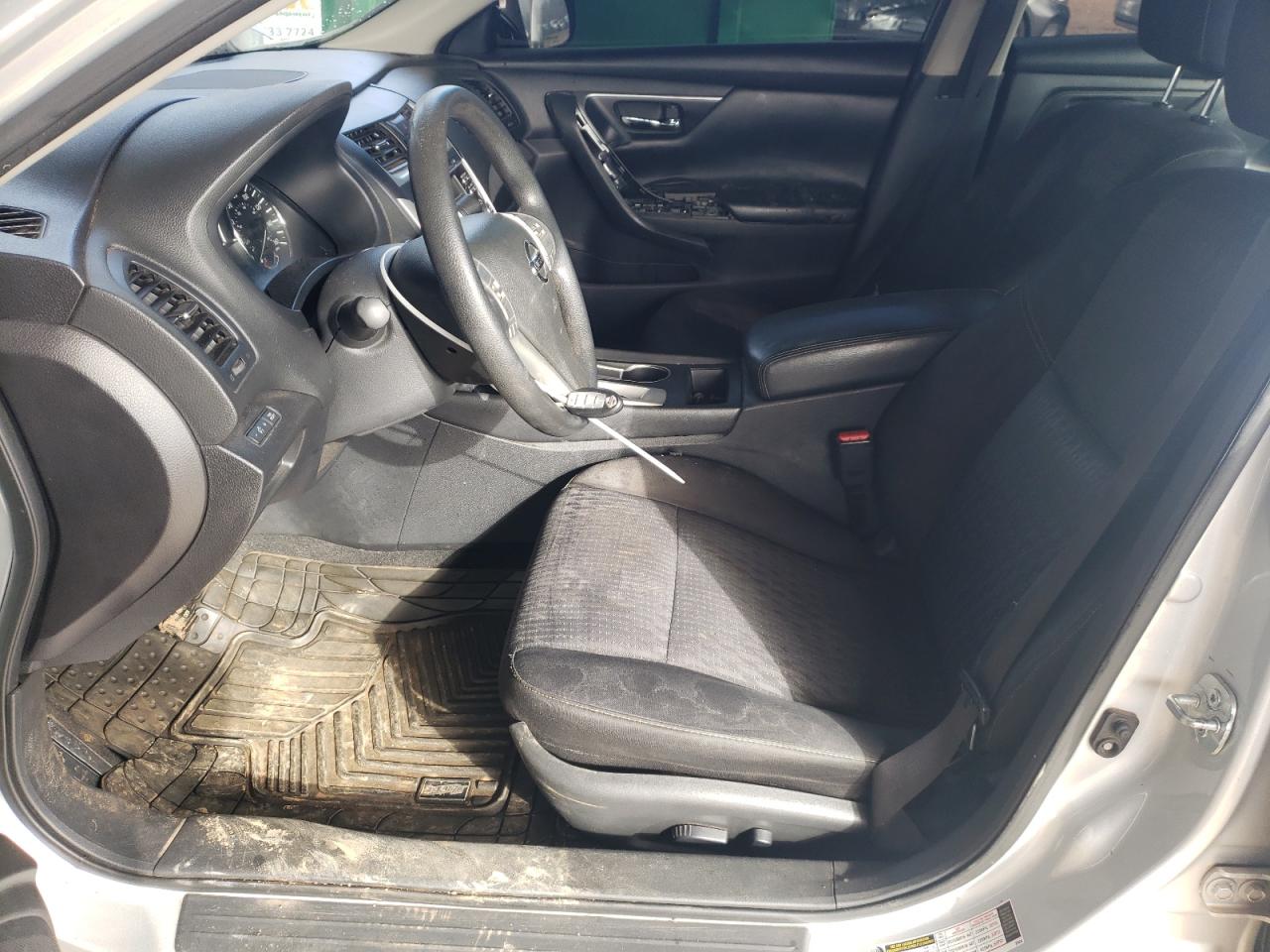 2016 Nissan Altima - Image 7