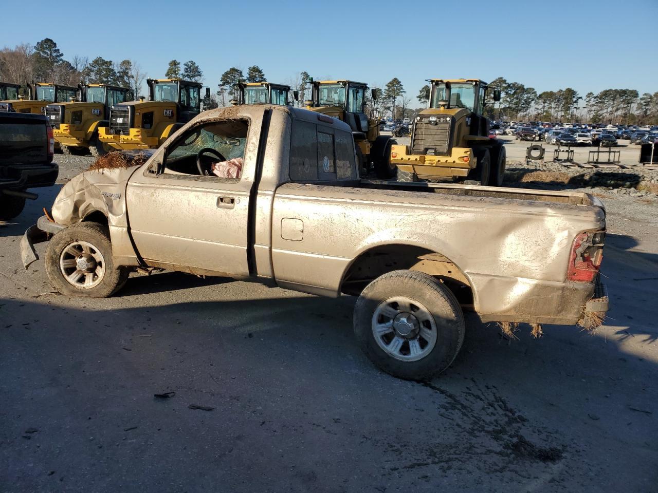 2005 Ford Ranger - Image 2