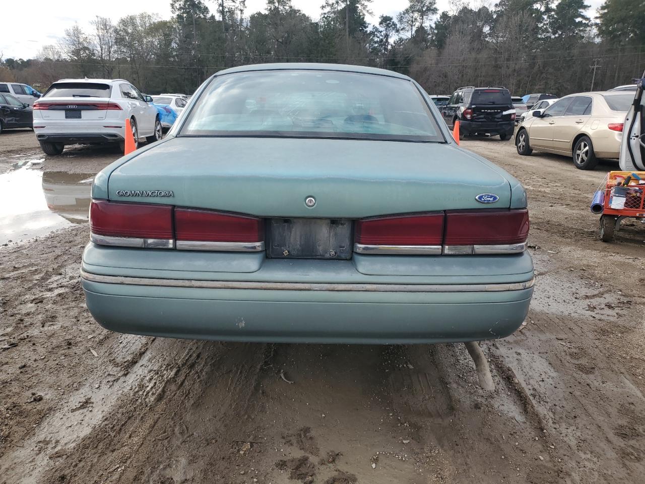 1997 Ford Crown Victoria VIN: 2FALP73W7VX123830 Lot: 56969685