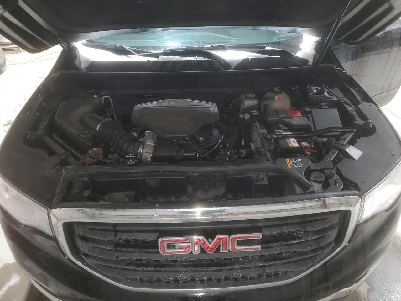2019 GMC Acadia - Image 14