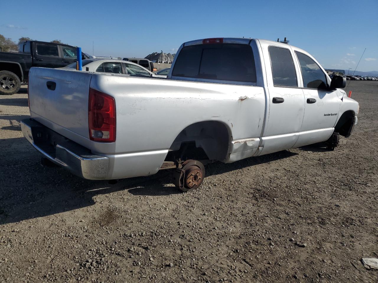 2003 Dodge RAM - Image 3