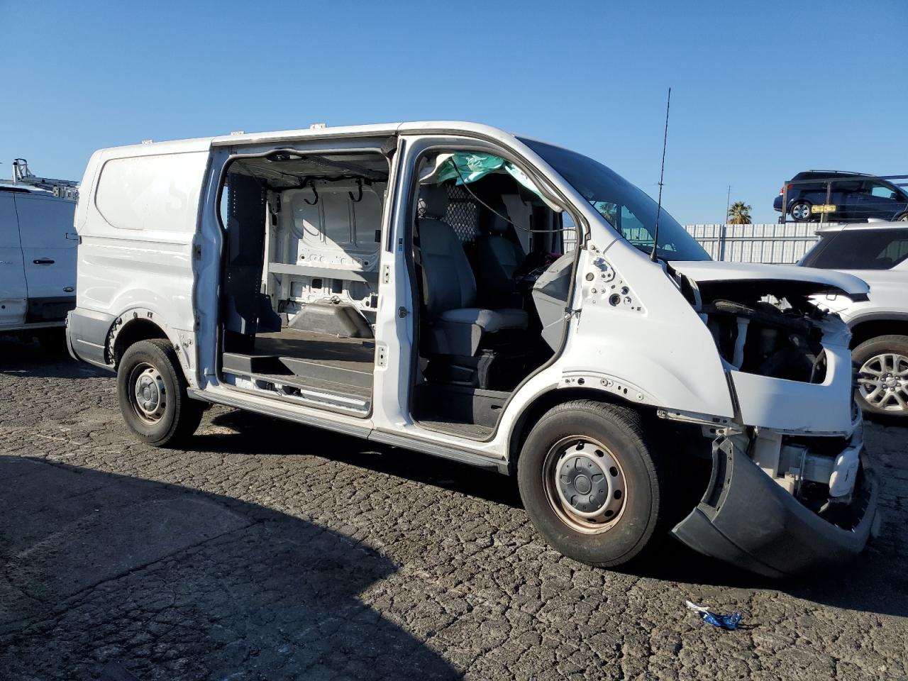 2017 Ford Transit - Image 4