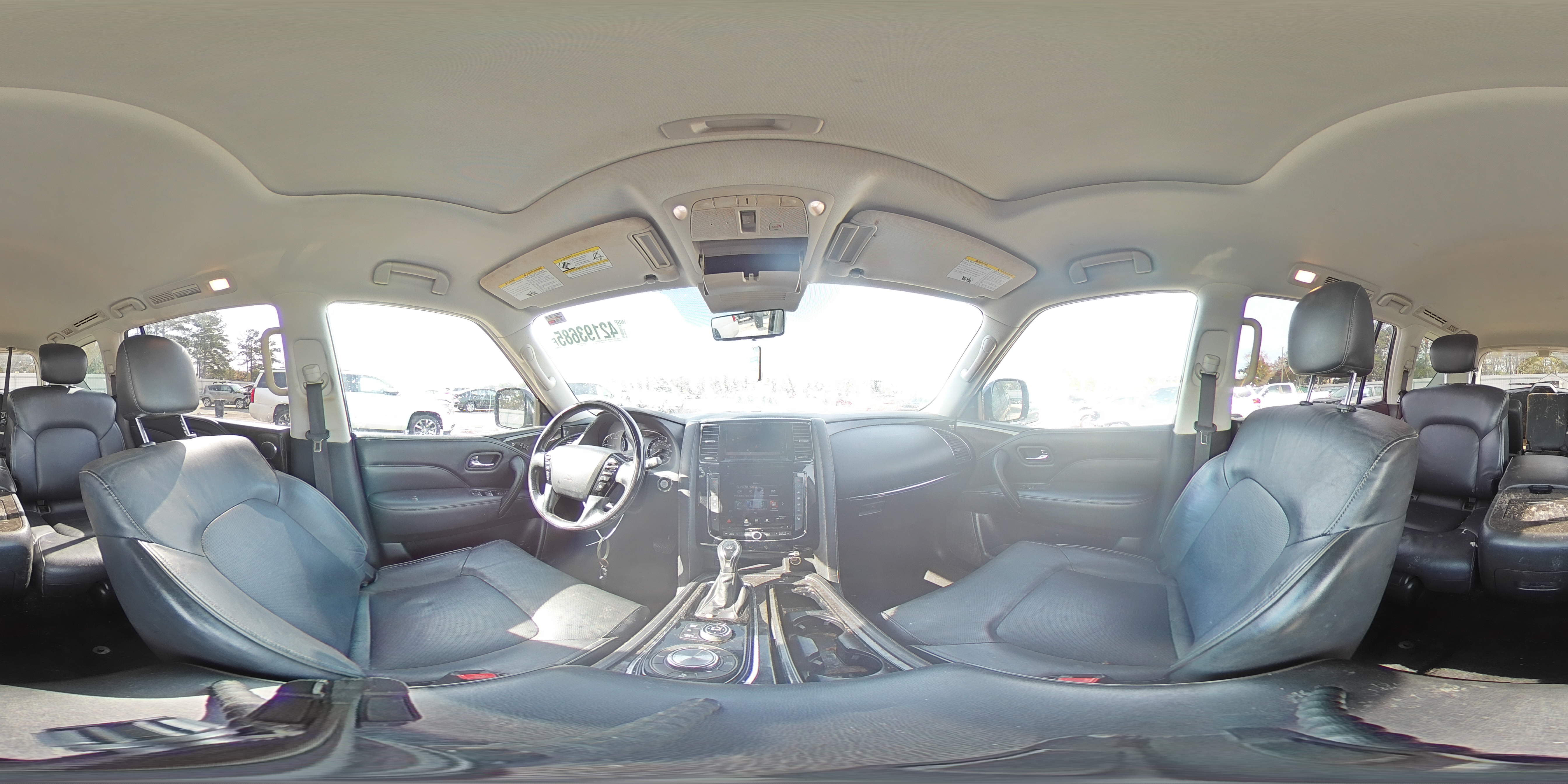 2020 Infiniti QX80 - Image 16