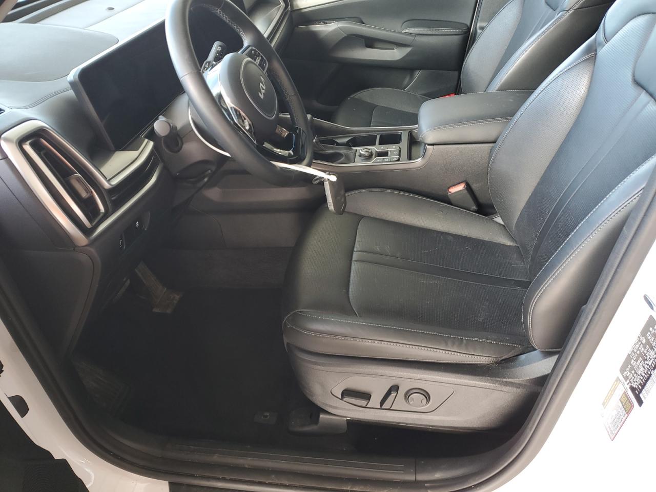 2024 Kia Sorento - Image 7