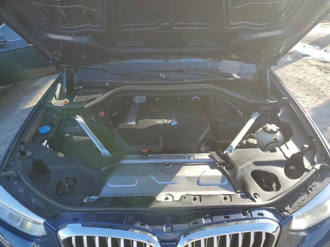 VIN 5UXUJ3C52KLG53987 2019 BMW X4 no.12