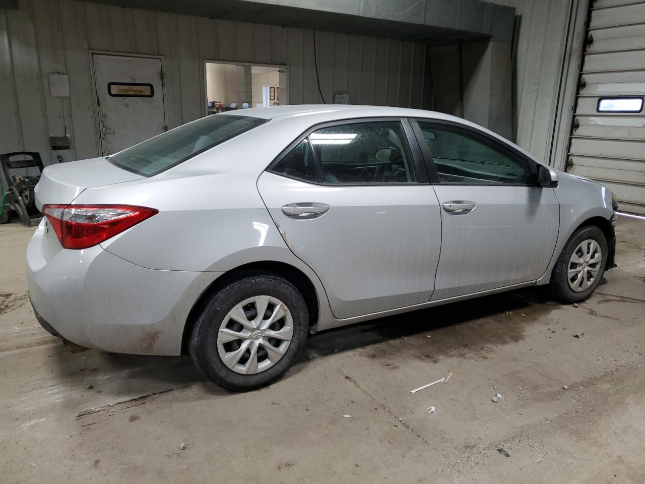 VIN 2T1BURHE1EC223579 2014 TOYOTA COROLLA no.3