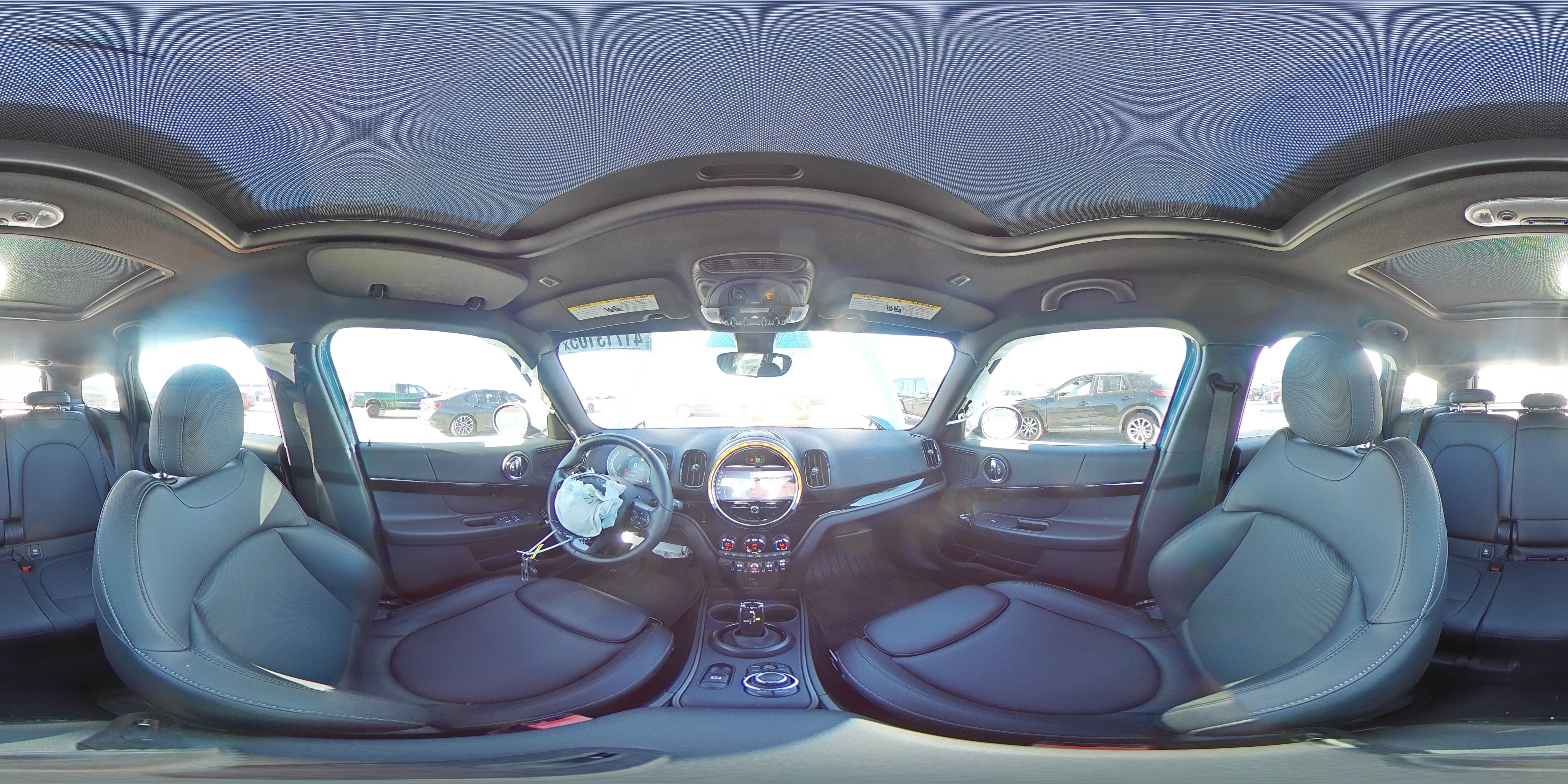 2022 MINI Cooper - Image 12
