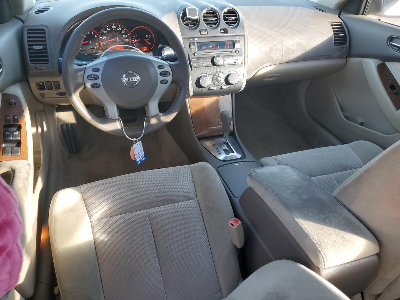 2009 Nissan Altima - Image 8