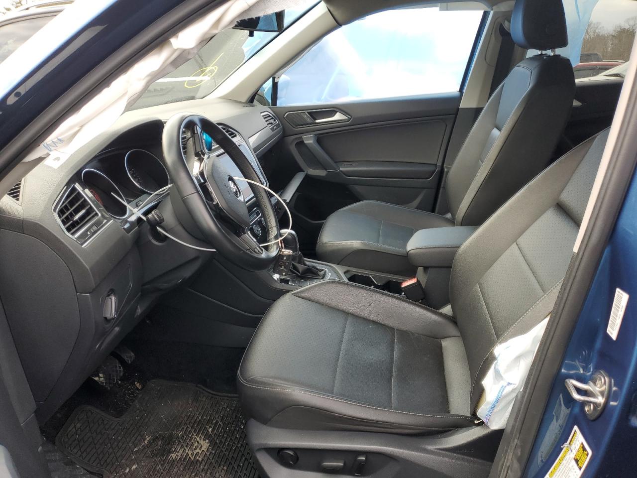 2018 Volkswagen Tiguan - Image 7