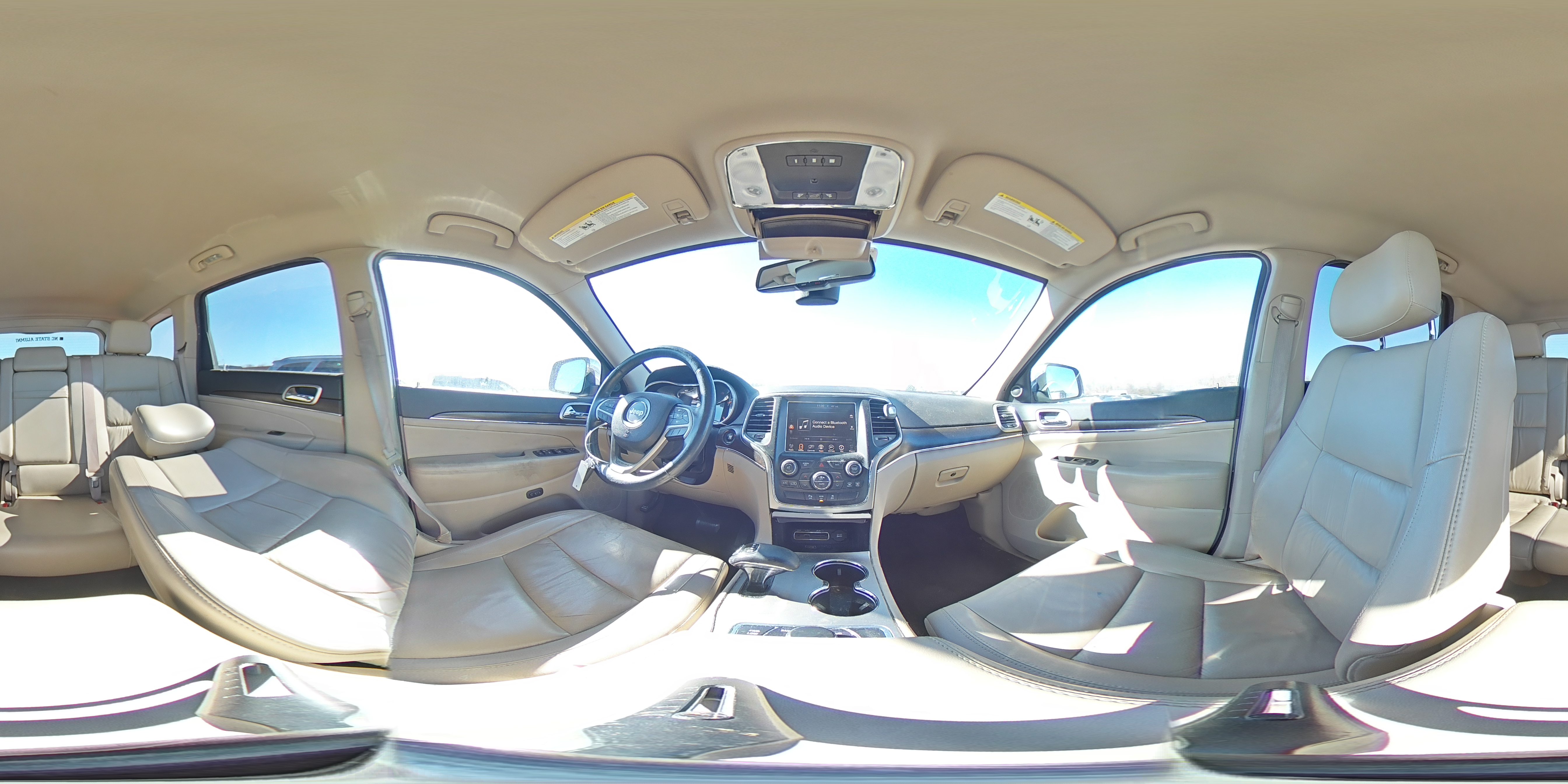 2014 Jeep Grand Cherokee - Image 15