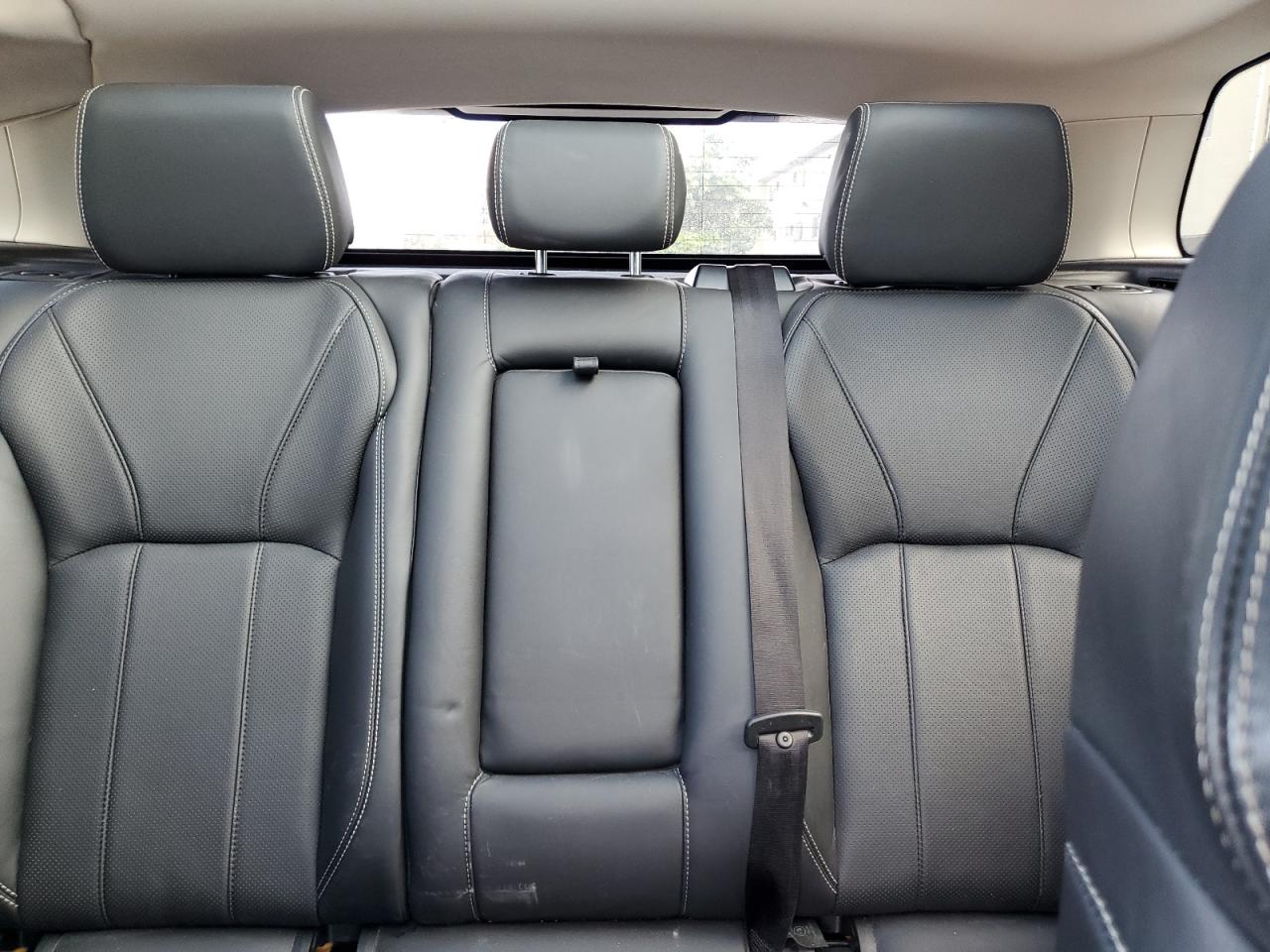 2018 Land Rover Range Rover - Image 10