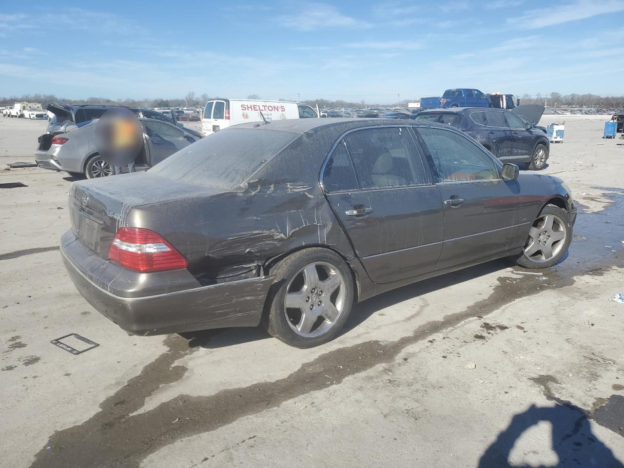 2005 Lexus LS - Image 3