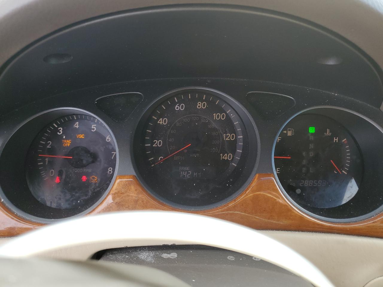 2005 Lexus ES - Image 9