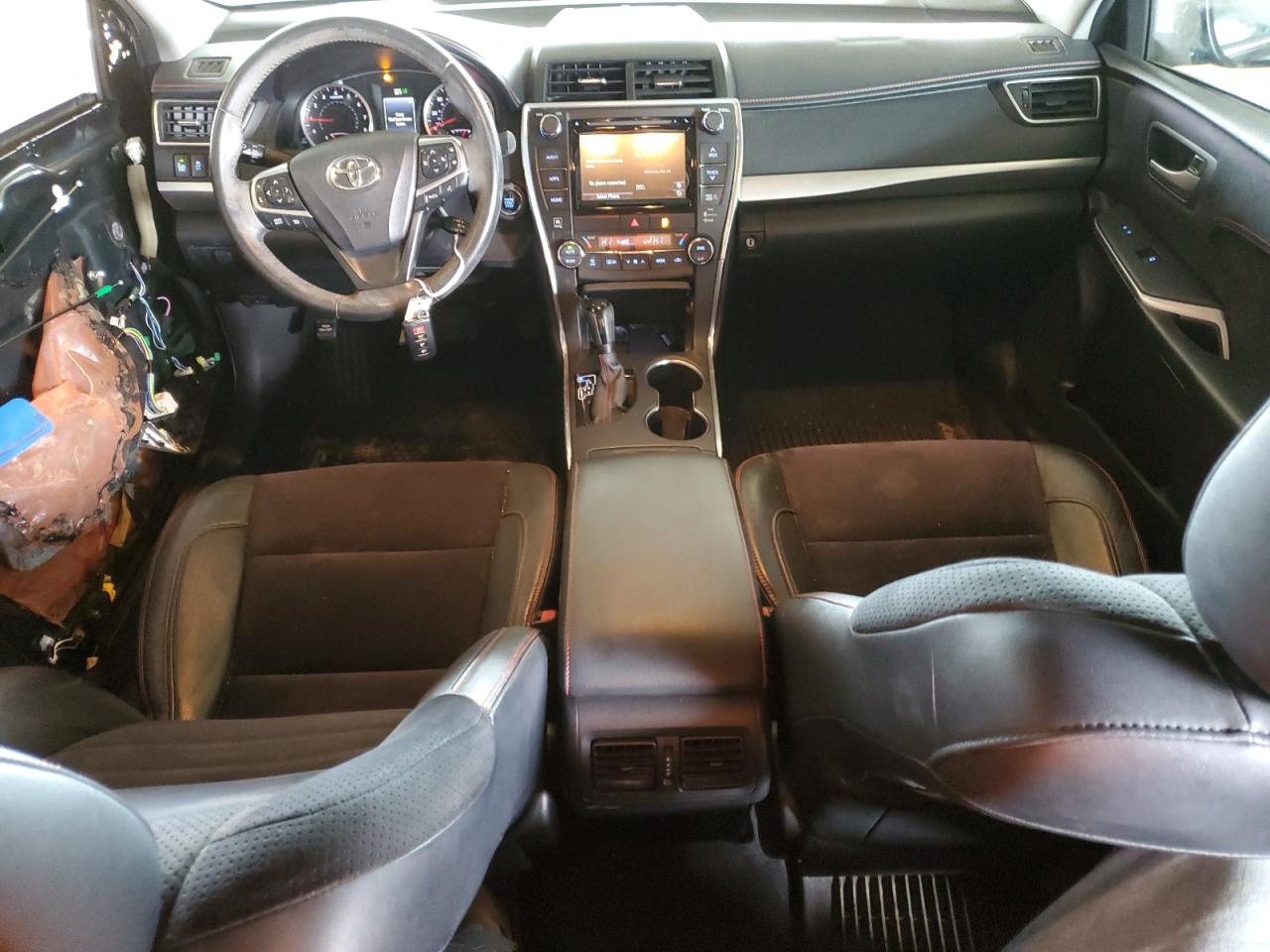 2015 Toyota Camry - Image 8