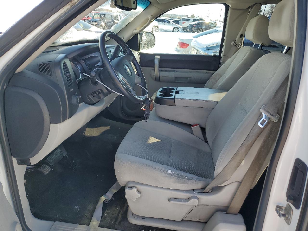 2007 Chevrolet Silverado - Image 7