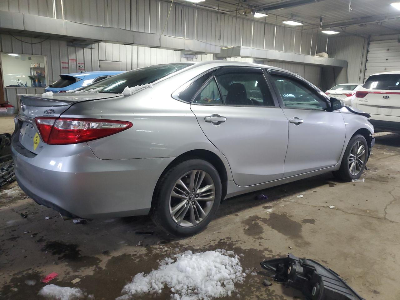 2016 Toyota Camry - Image 3