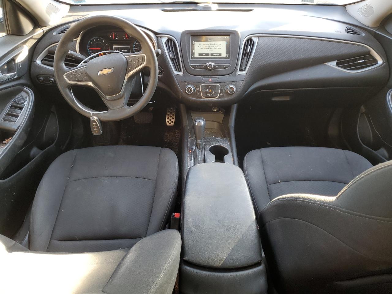 2016 Chevrolet Malibu - Image 8