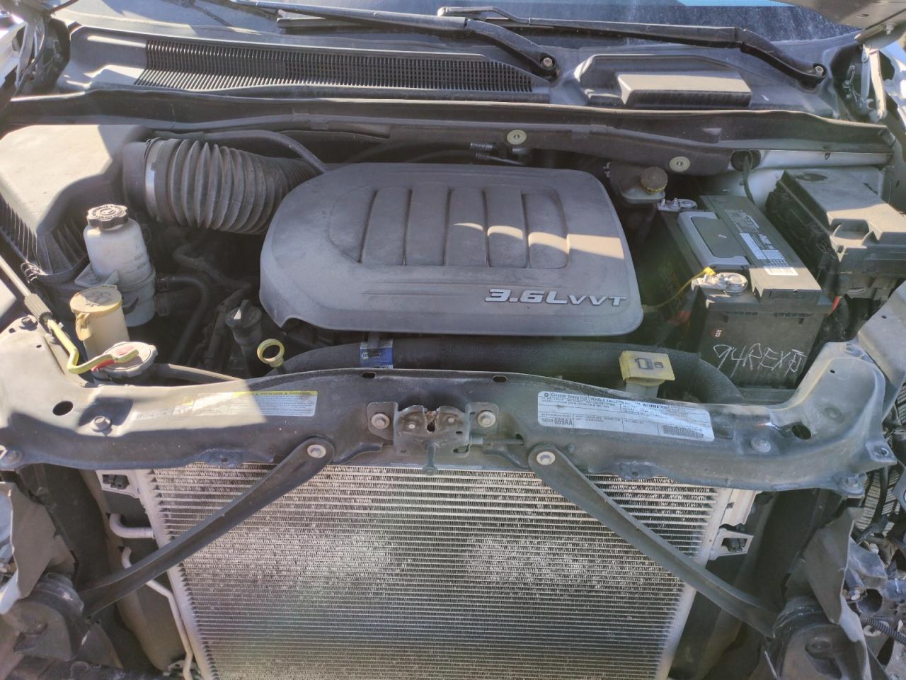 2012 Dodge Caravan - Image 11