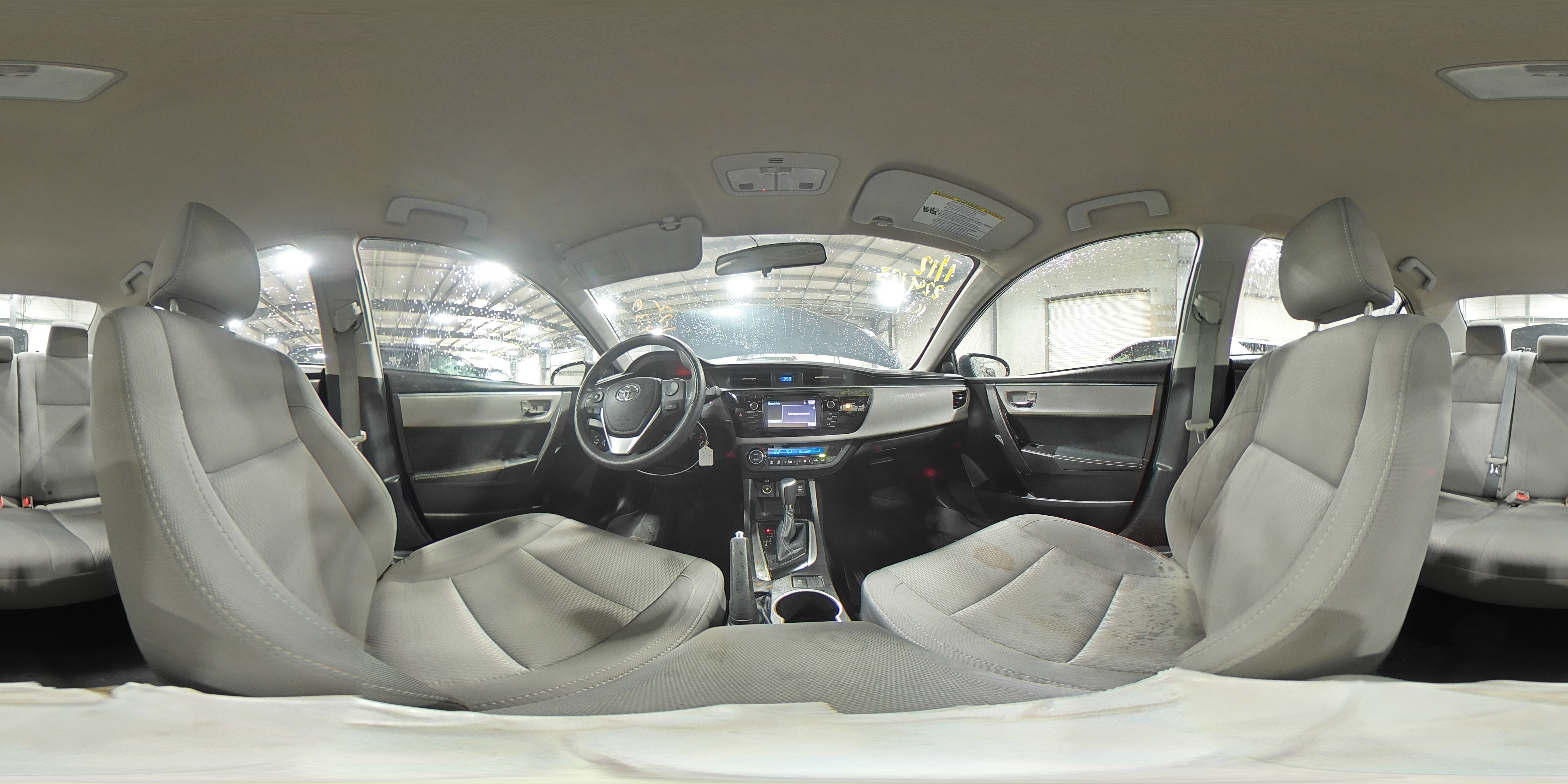2014 Toyota Corolla - Image 15