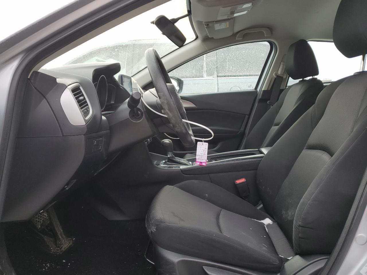 2017 Mazda 3 - Image 7