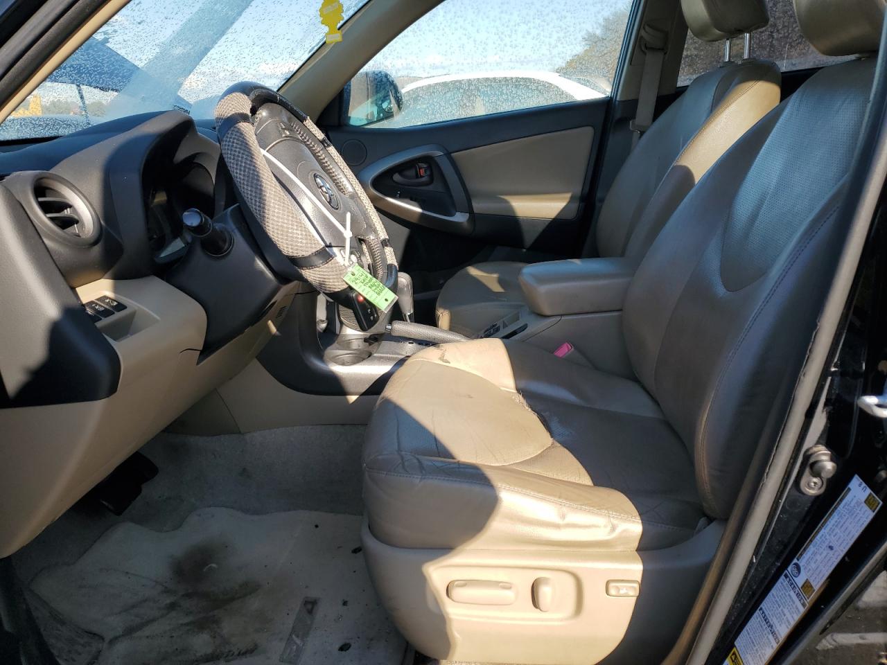 2010 Toyota RAV 4 - Image 7