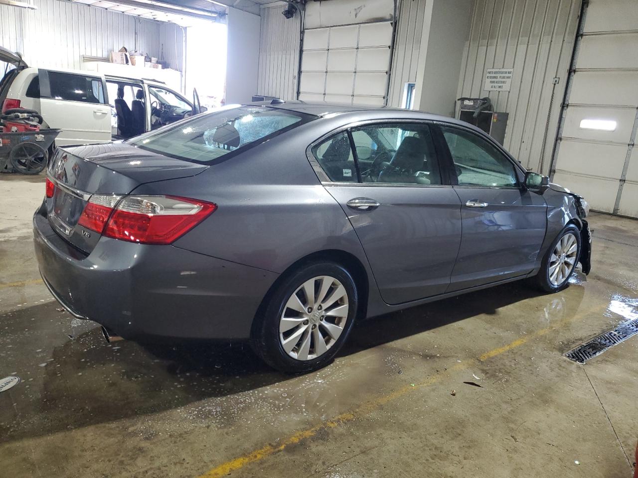 2013 Honda Accord - Image 3