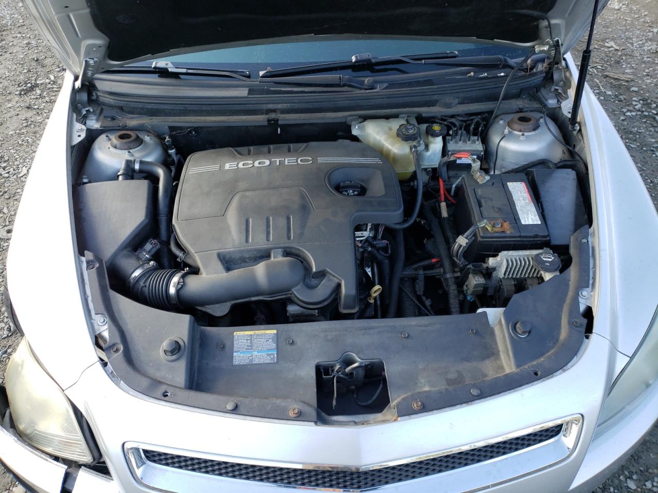 2010 Chevrolet Malibu - Image 13