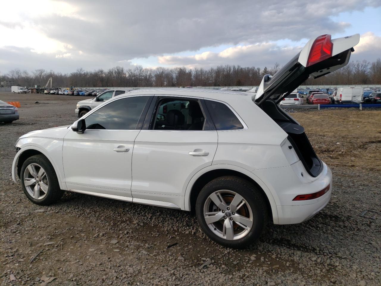 2019 Audi Q5 - Image 2