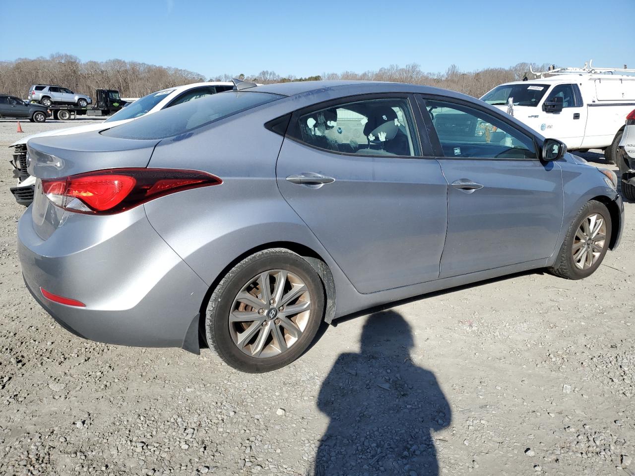 VIN 5NPDH4AE9GH722642 2016 HYUNDAI ELANTRA no.3