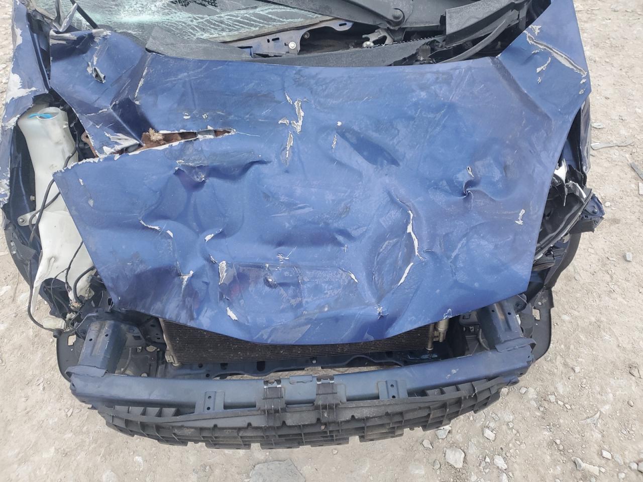 2011 Honda Fit - Image 11