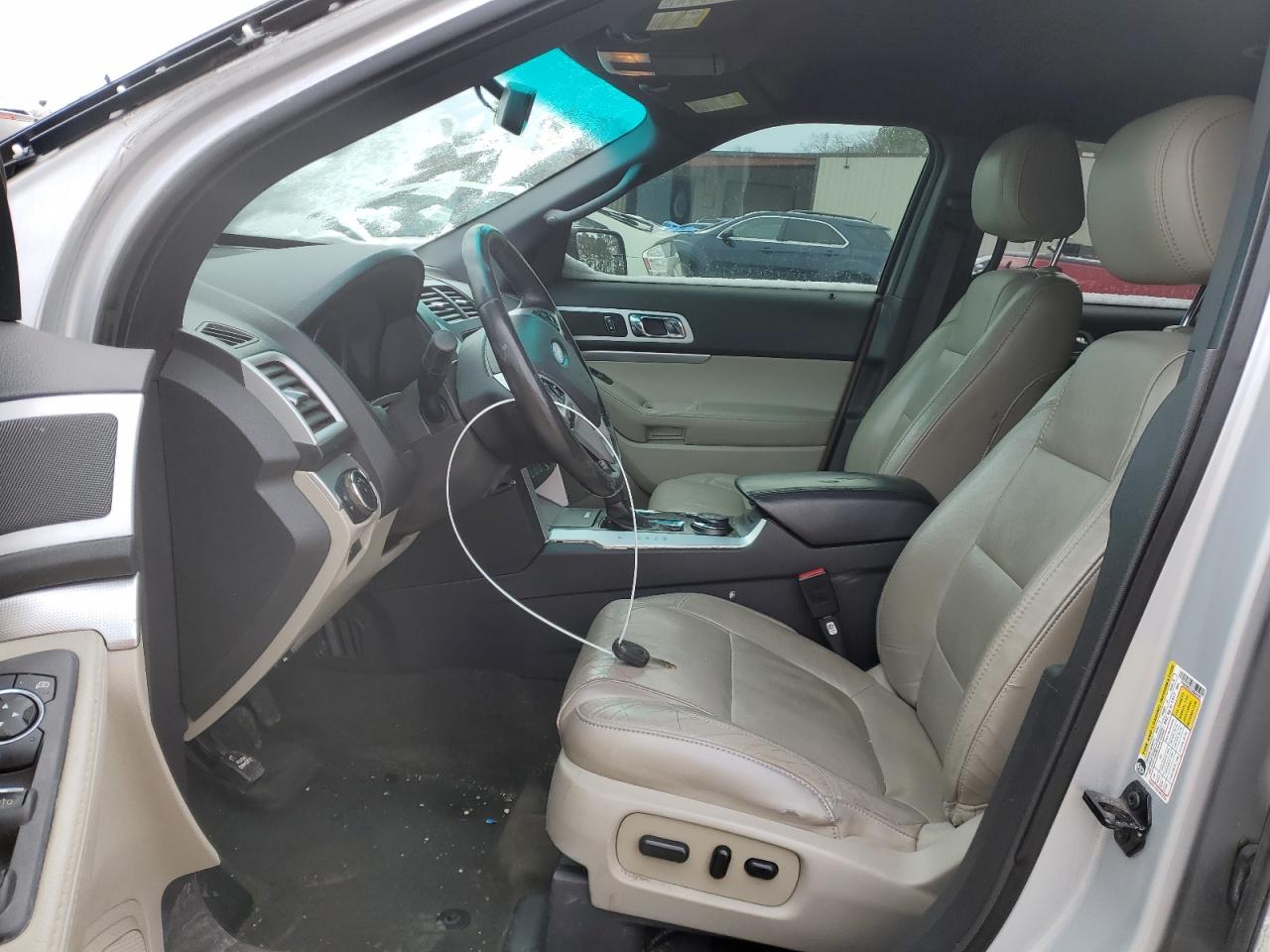 2013 Ford Explorer - Image 7